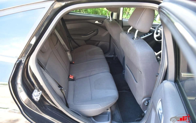 Ford Focus cena 26900 przebieg: 198107, rok produkcji 2012 z Wrocław małe 326